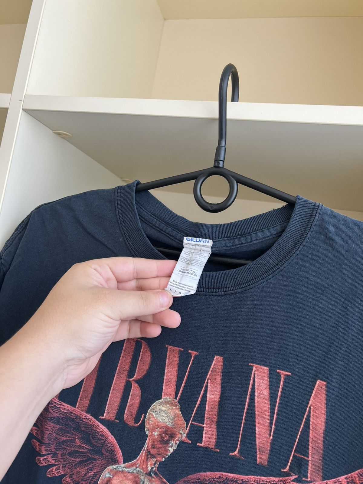 Nirvana Vintage Nirvana Band Tee T-Shirt Size L Size US L / EU 52-54 / 3 - 9 Thumbnail