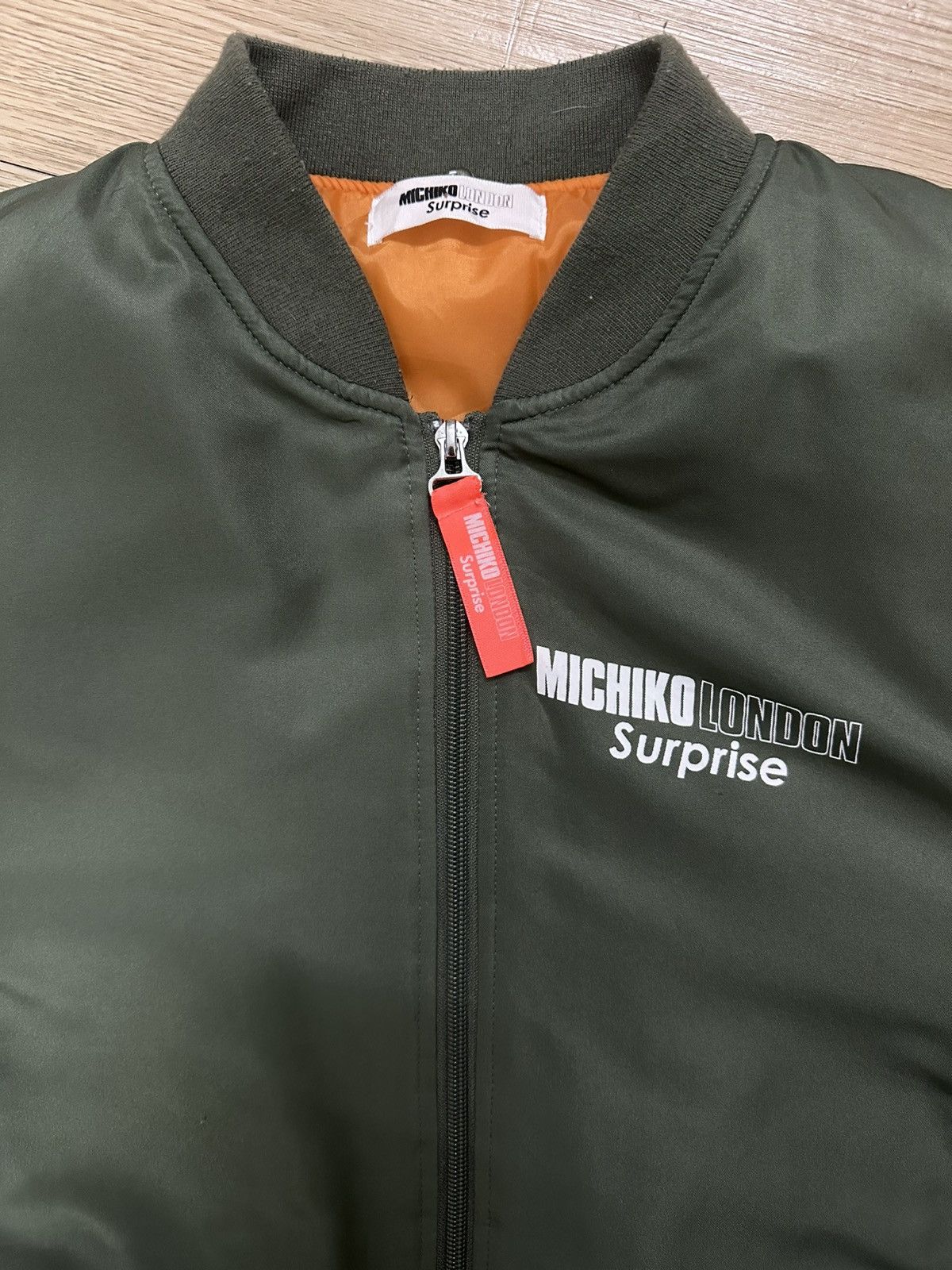 Michiko Koshino × Michiko Koshino London Rare Michiko London Surprise Crop Top Bomber Jacket Size US M / EU 48-50 / 2 - 3 Thumbnail