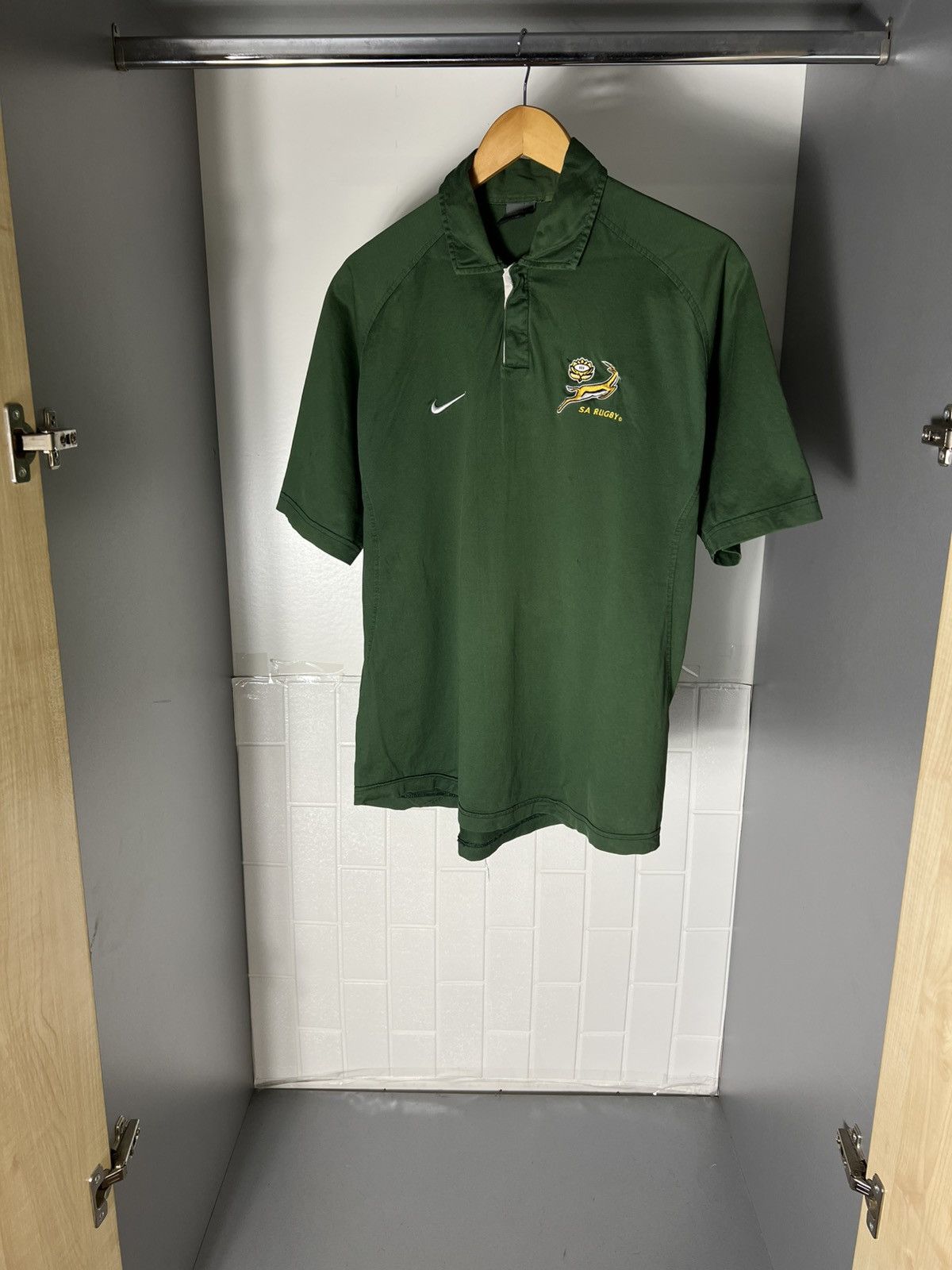 Nike VINTAGE NIKE SOUTH AFRICA RETRO RUGBY JERSEY BLOKE Y2K 90s Size US L / EU 52-54 / 3 - 3 Thumbnail
