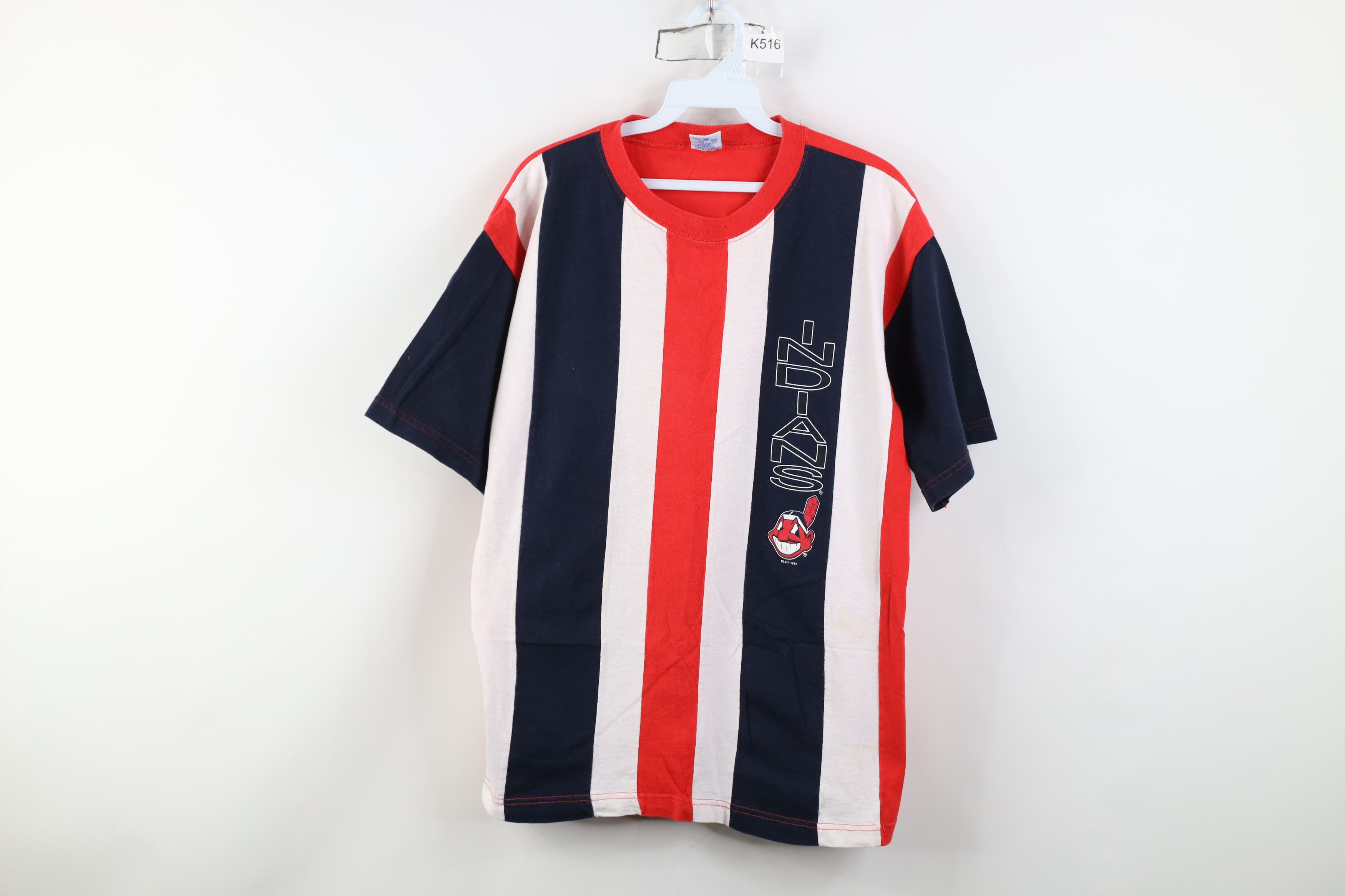 Vintage Vintage 90s Cleveland Indians Baseball Striped T-Shirt USA Size US M / EU 48-50 / 2 - 1 Thumbnail