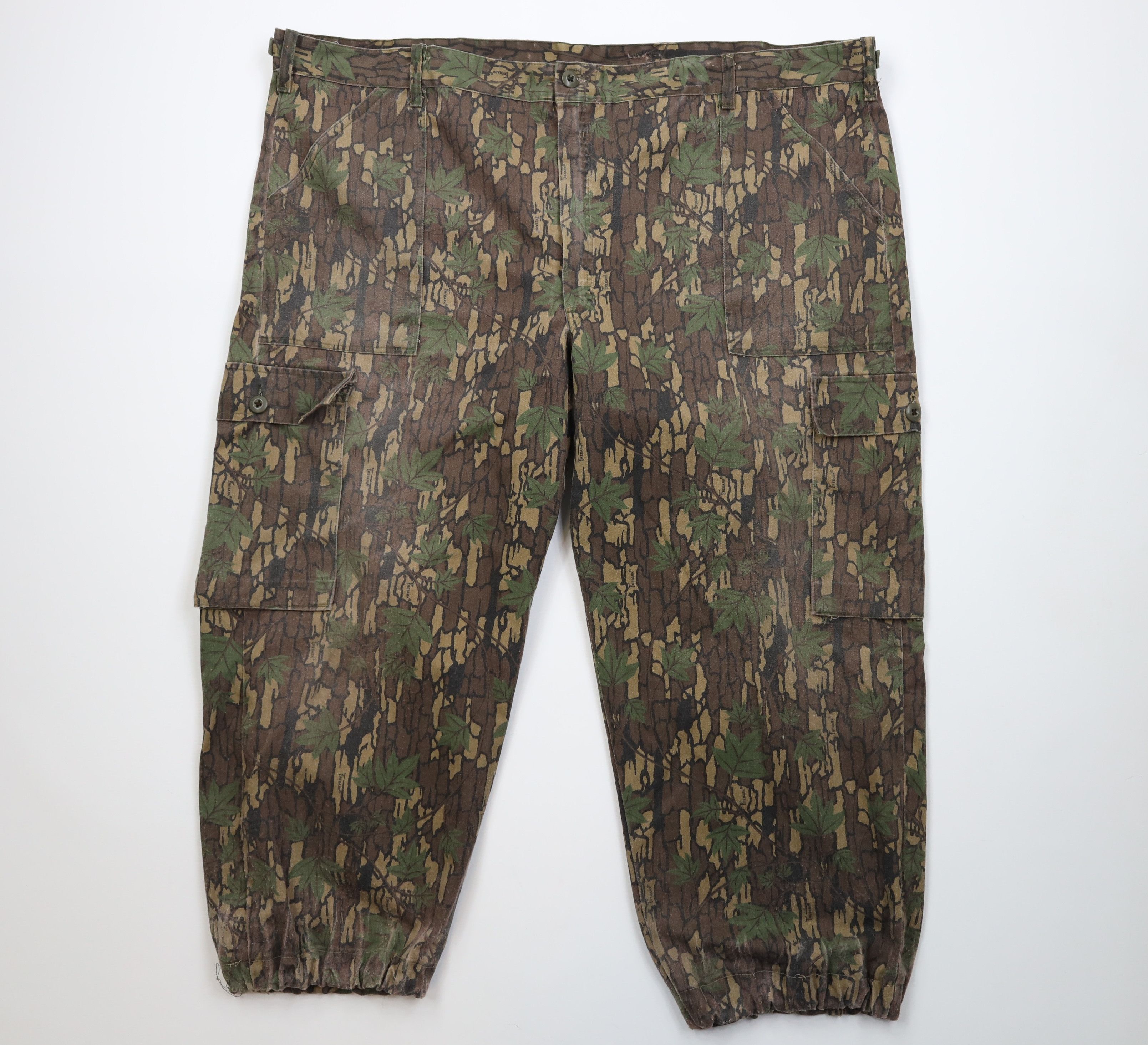 Vintage Vintage 90s Streetwear Camouflage Cargo Joggers Pants USA Size US 44 / EU 60 - 1 Thumbnail