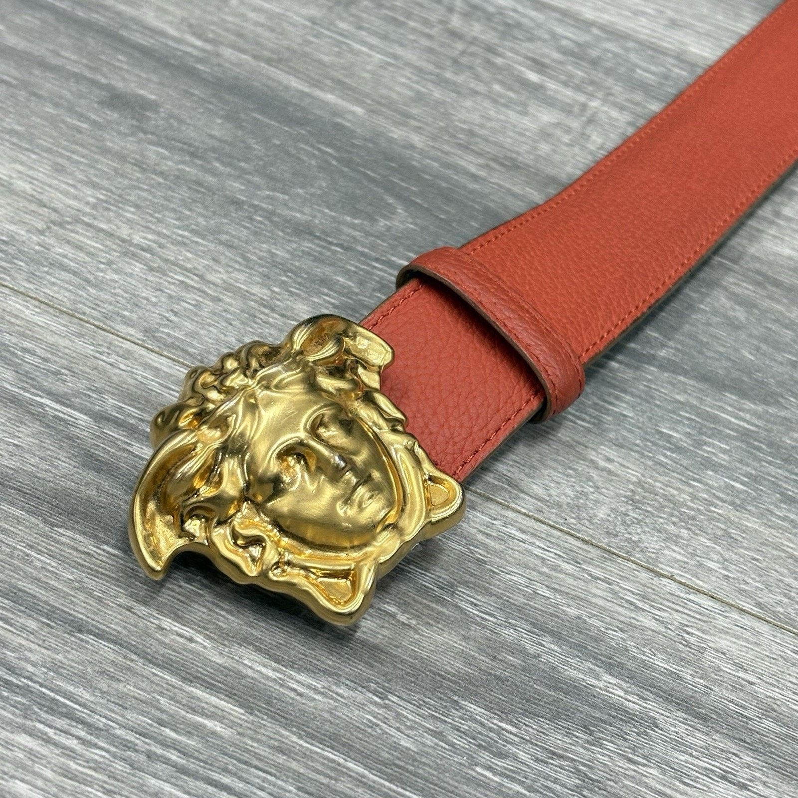 Versace Versace Medusa Buckle Leather Belt | GOOD CONDITION! Size ONE SIZE - 2 Thumbnail