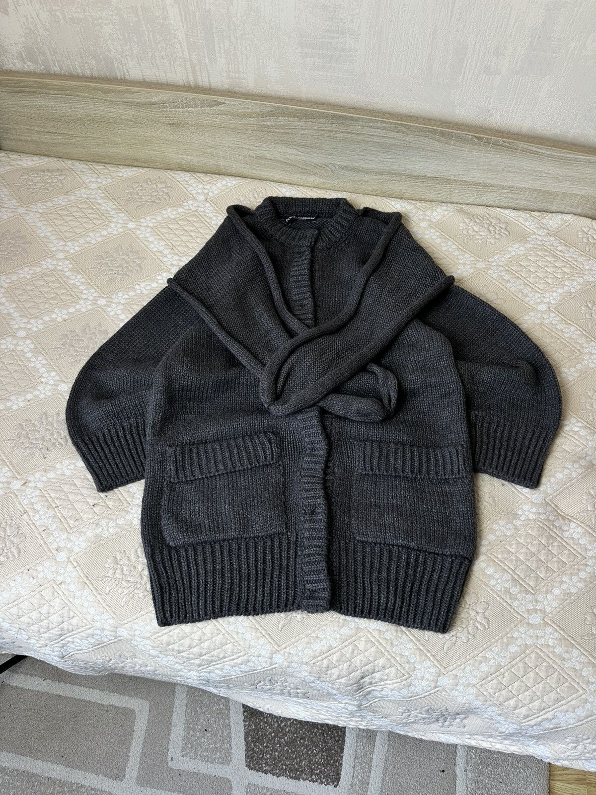 Dolce & Gabbana 🔥 Dolce & Gabbana Alpaca Cardigan with Fox Fur Scarf Sweater Size L / US 10 / IT 46 - 1 Thumbnail