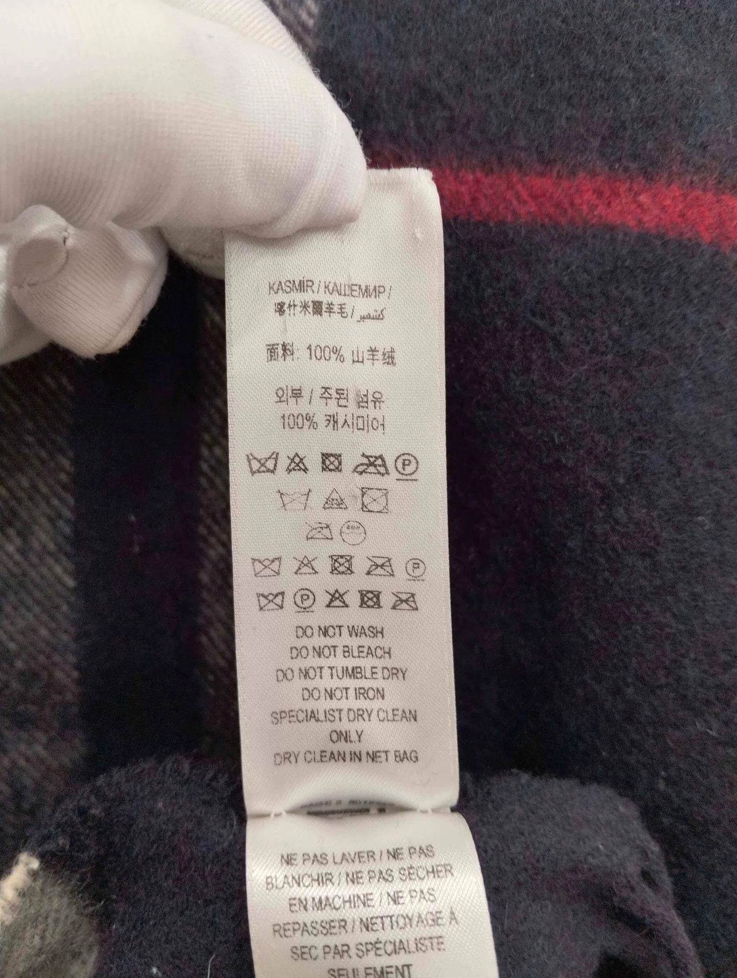 Burberry BURBERRY Classic Check Cashmere Scarf 95 New Size ONE SIZE - 5 Thumbnail