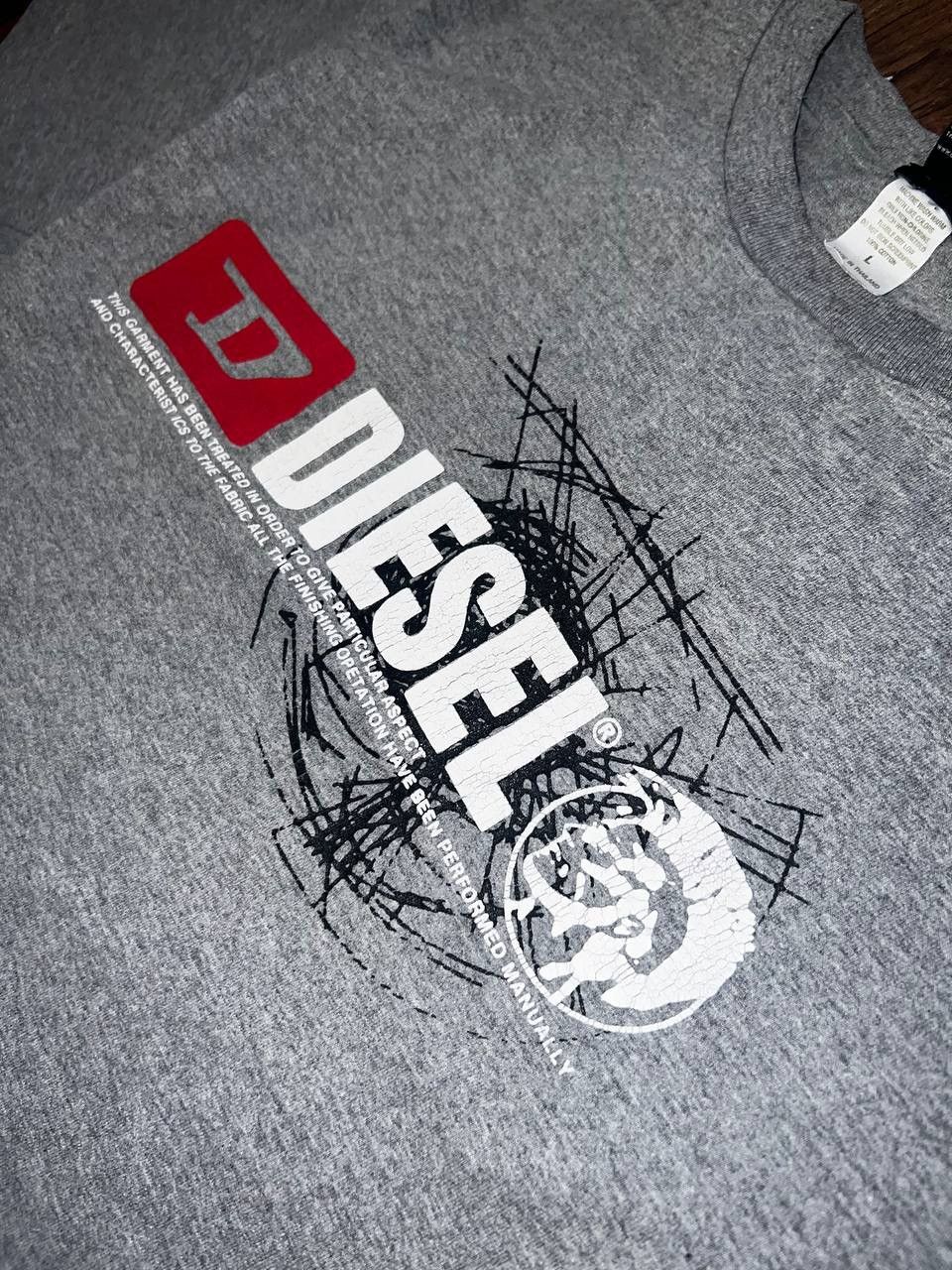 Diesel × Vintage Diesel printed logo 90s vintage black tshirt y2k streetwear Size US L / EU 52-54 / 3 - 3 Thumbnail