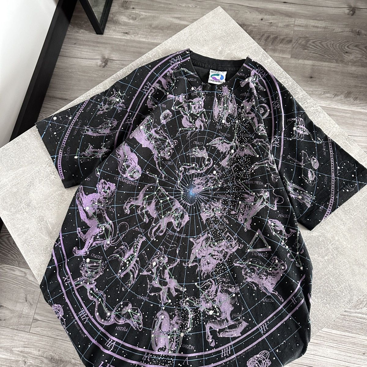 Arts & Science Vintage 90s Liquid Blue Hemisphere Boreal ‘93 AOP tee cosmos Size US L / EU 52-54 / 3 - 3 Thumbnail