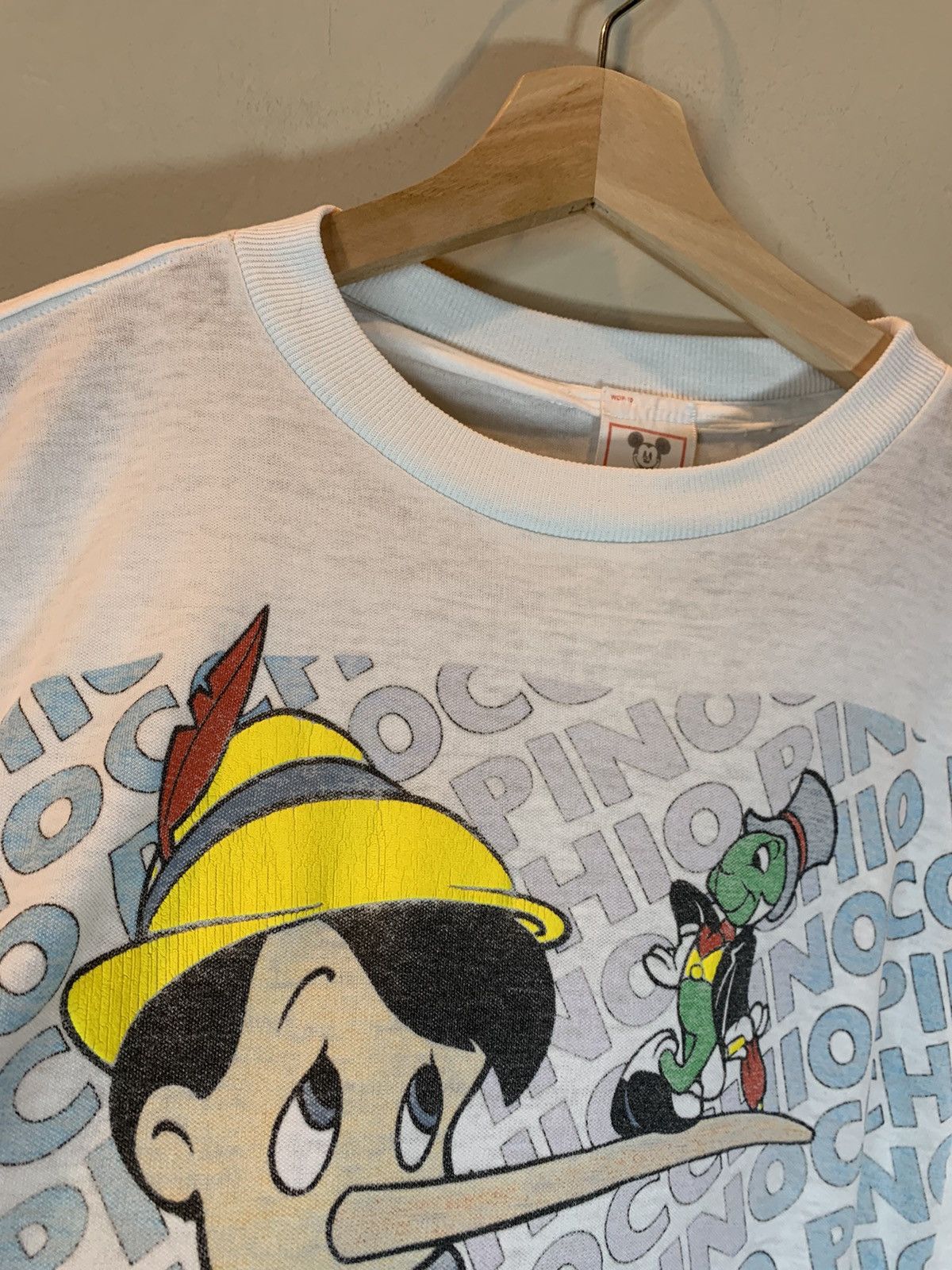 Disney *RARE* Vintage 1980’s Pinocchio Faded Disney Boxy T-Shirt Size US L / EU 52-54 / 3 - 5 Thumbnail