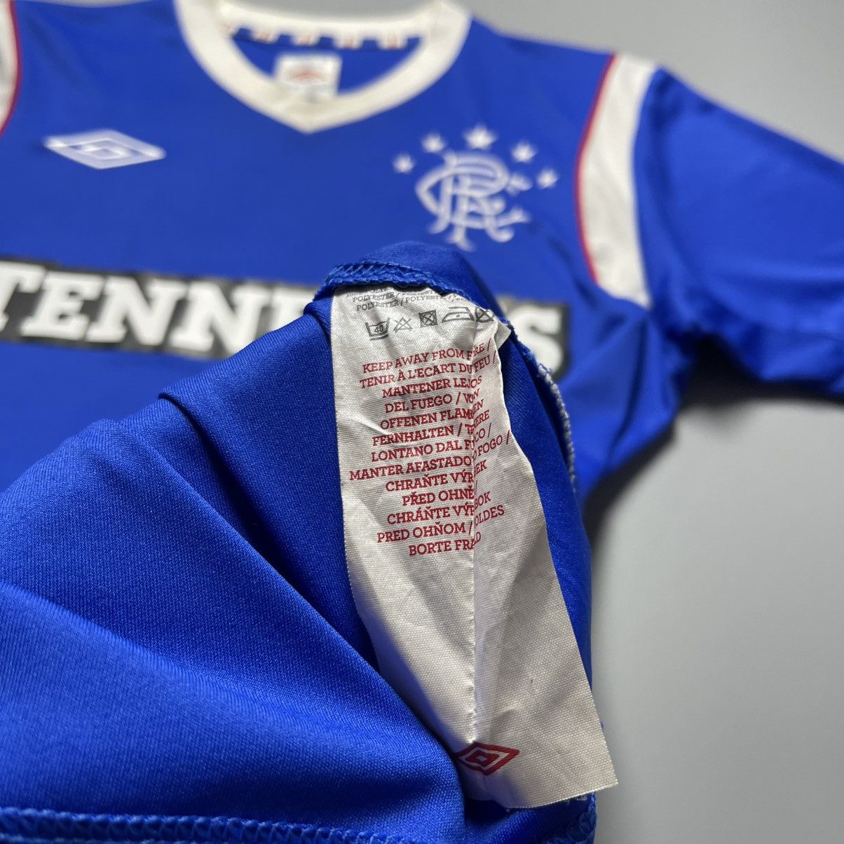 Umbro RANGERS UMBRO 2011/2012 FOOTBALL HOME JERSEY #6 MCCULLOCH Size US S / EU 44-46 / 1 - 8 Thumbnail
