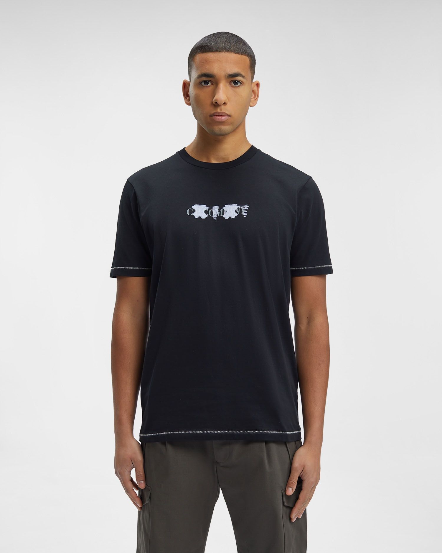 C.P. Company o1y1224 Logo Crewneck T-Shirt in Black Size US S / EU 44-46 / 1 - 2 Thumbnail