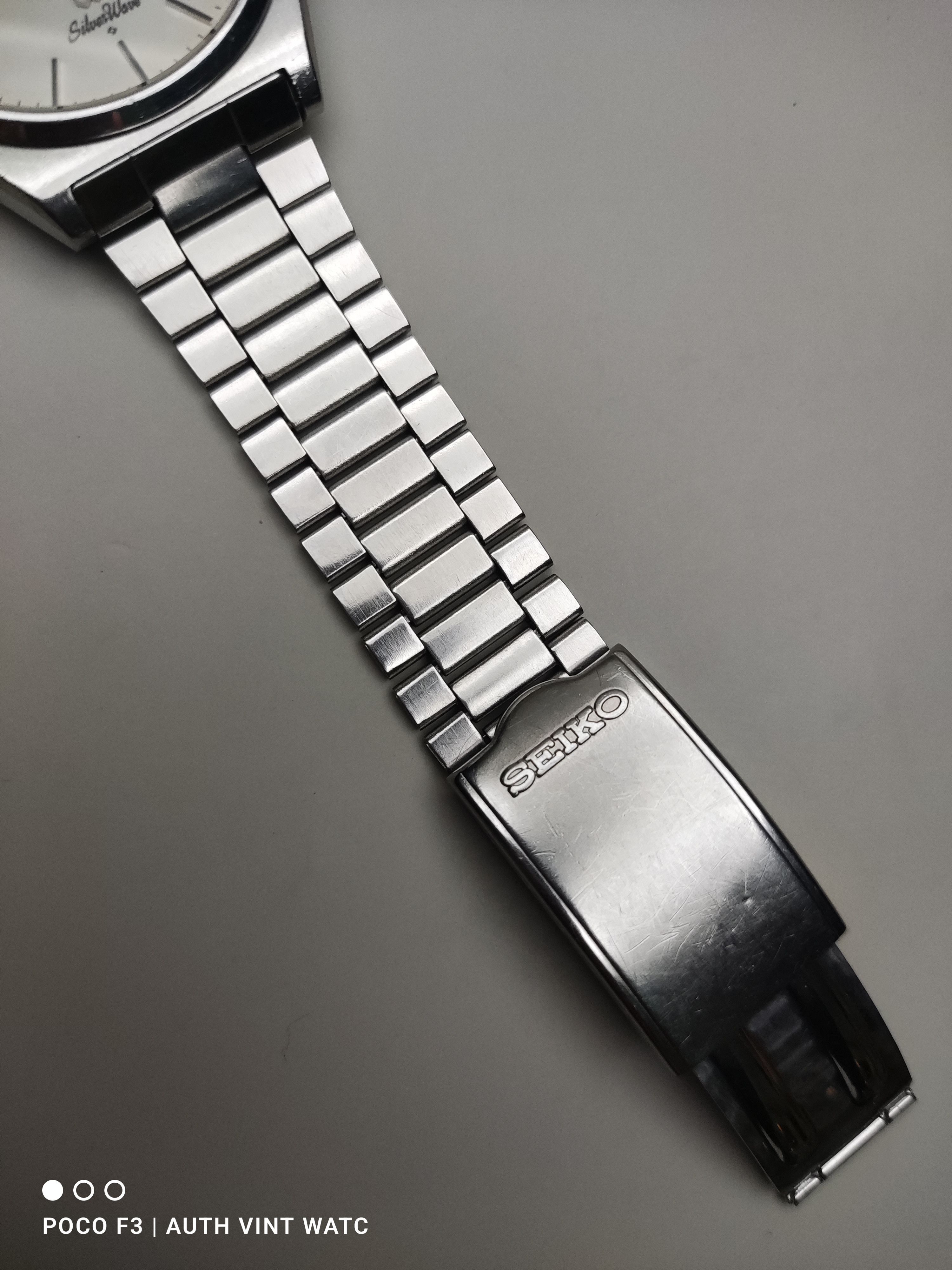 Seiko Rare Authentic Vintage Seiko Quartz SilverWave 8229-8000 Size ONE SIZE - 18 Thumbnail