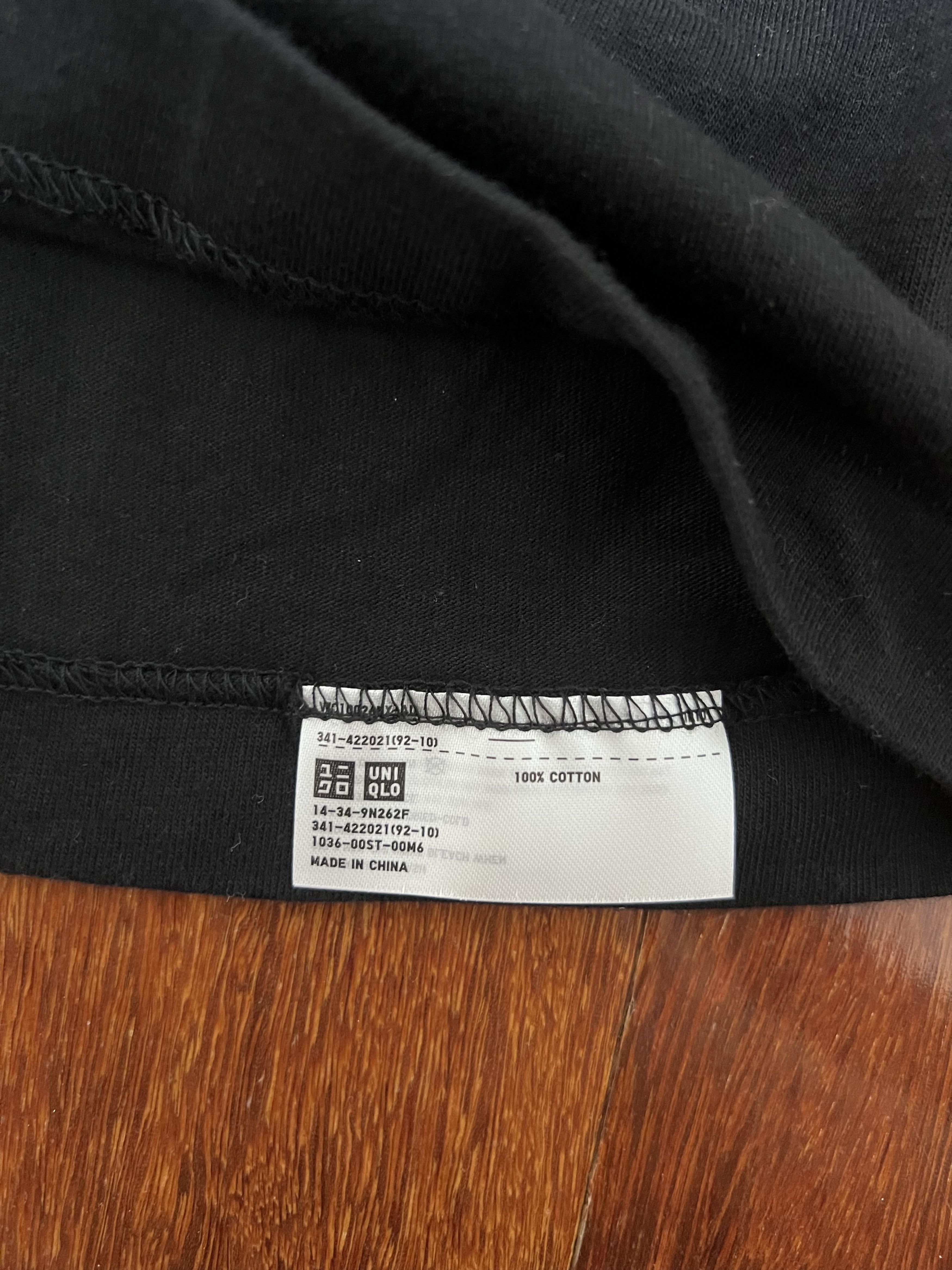 Kaws × Uniqlo 💚 Kaws x Uniqlo Wordmark Tee Black Medium NEW Size US M / EU 48-50 / 2 - 8 Thumbnail