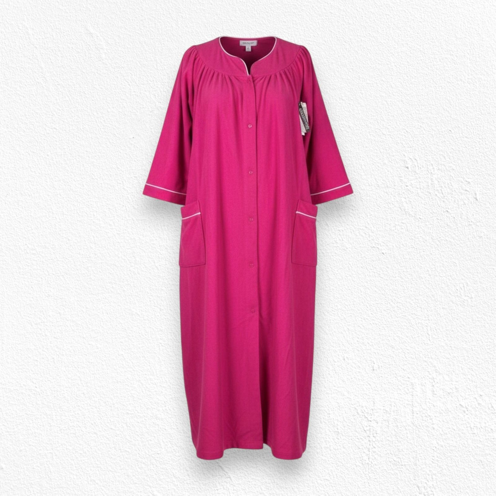 Vintage Vintage Pink Housecoat Robe 80s Plus Size 20W Size ONE SIZE - 1 Thumbnail