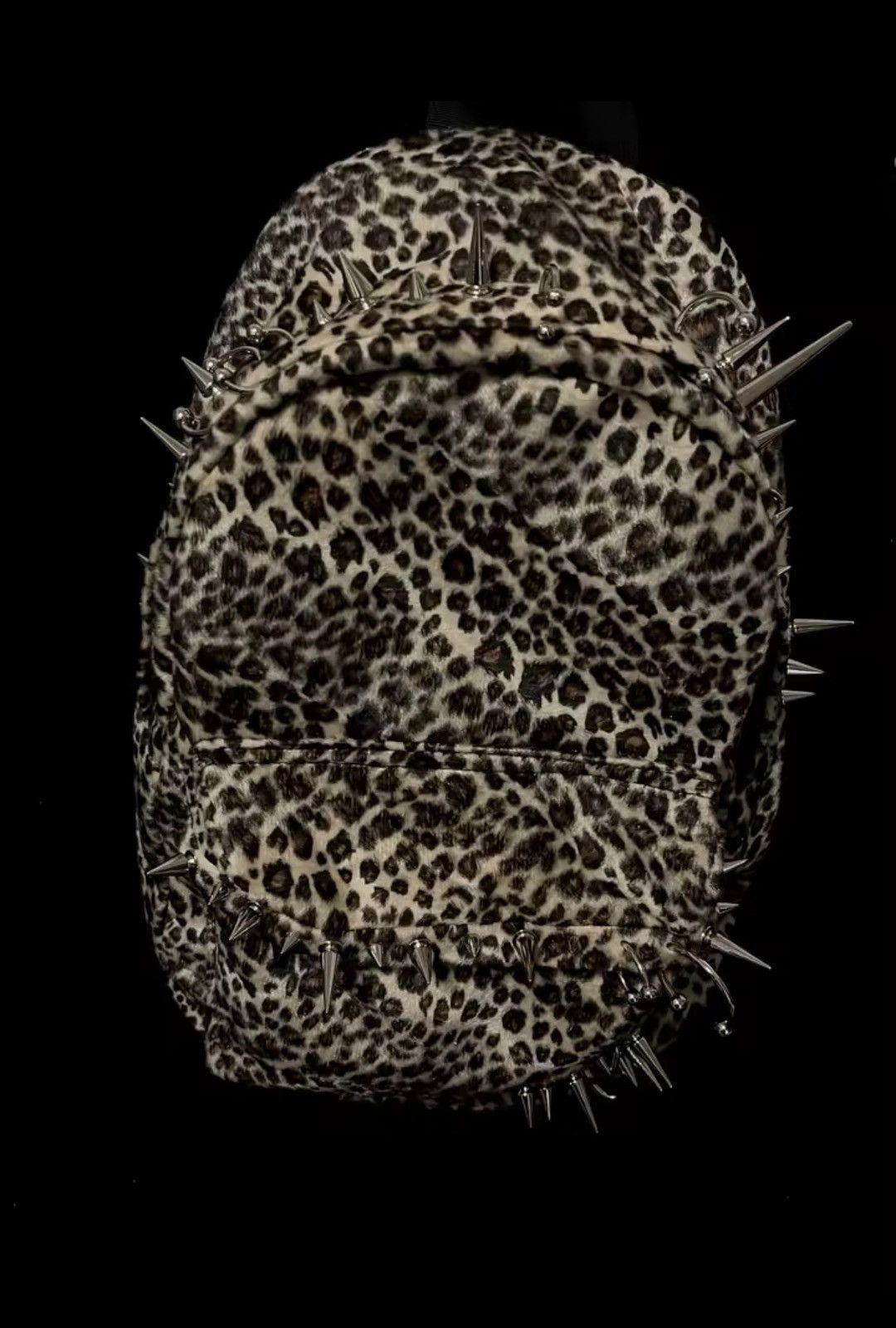 Japanese Brand Leopard Print Studded Backpack Size ONE SIZE - 1 Thumbnail