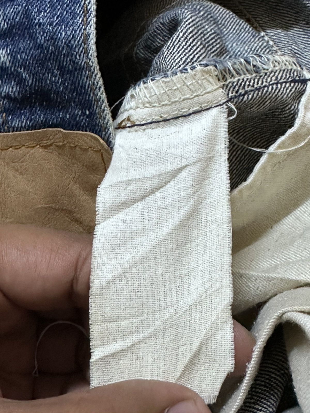Levi's Vintage Clothing Vintage Levi’s Faded Whiskers Grunge Denim Size US 30 / EU 46 - 9 Thumbnail