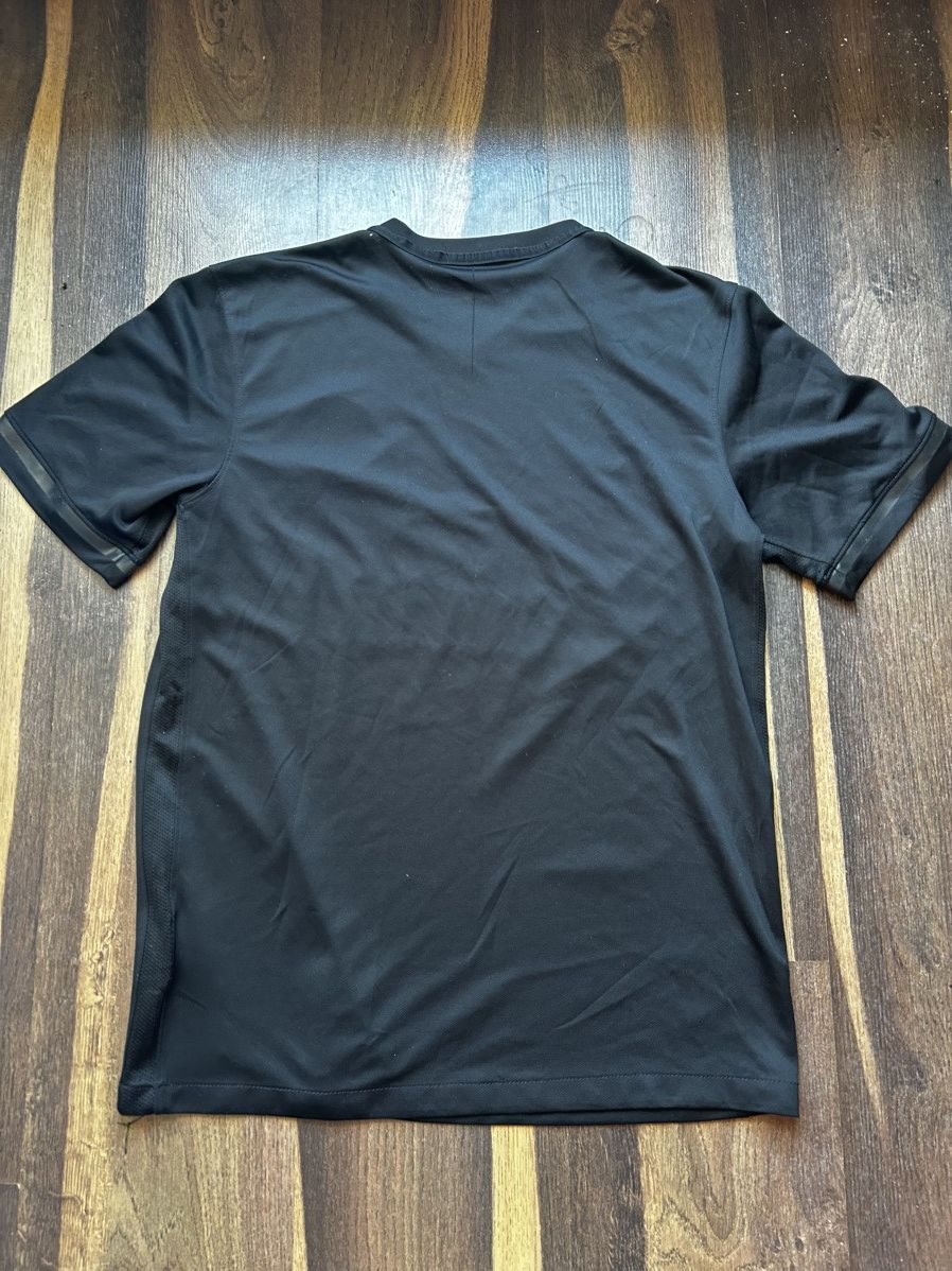 Other Vintage Nike PSG 2015-2016 soccer jersey Size US M / EU 48-50 / 2 - 2 Thumbnail