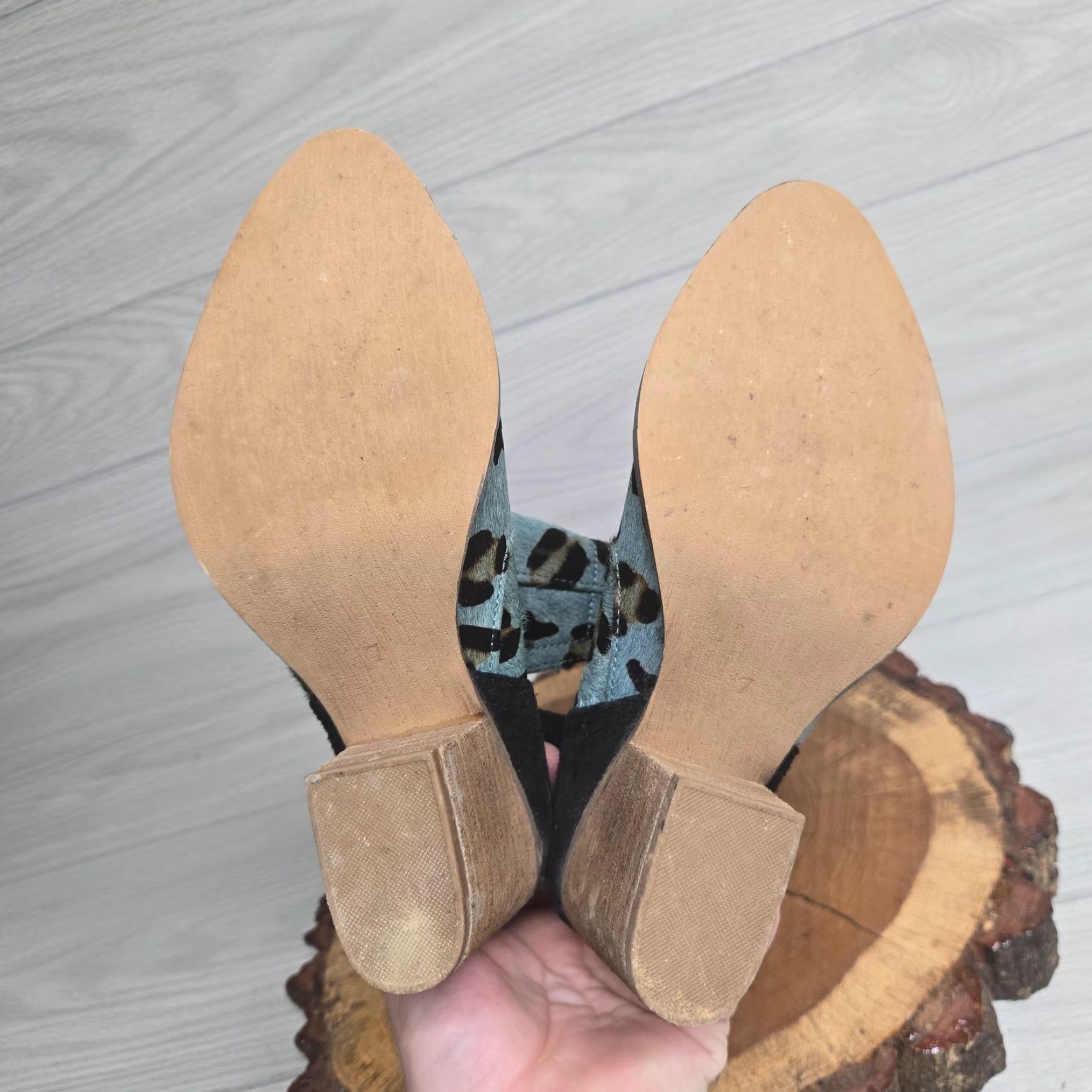 Vintage VINTAGE Naughty Monkey Women's Leather Animal Print Ankle Boots Size 7 Blue Beaded Comfort Size US 7 / IT 37 - 5 Thumbnail