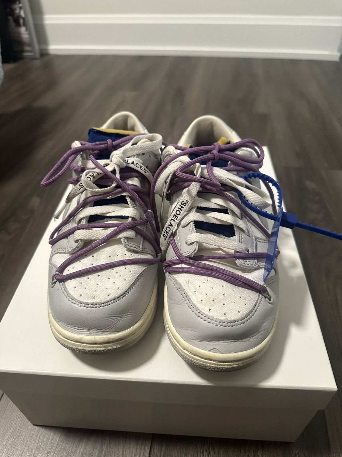 Nike × Off-White Off White X Nike Lot 48 Size US 8.5 / EU 41-42 - 1 Thumbnail