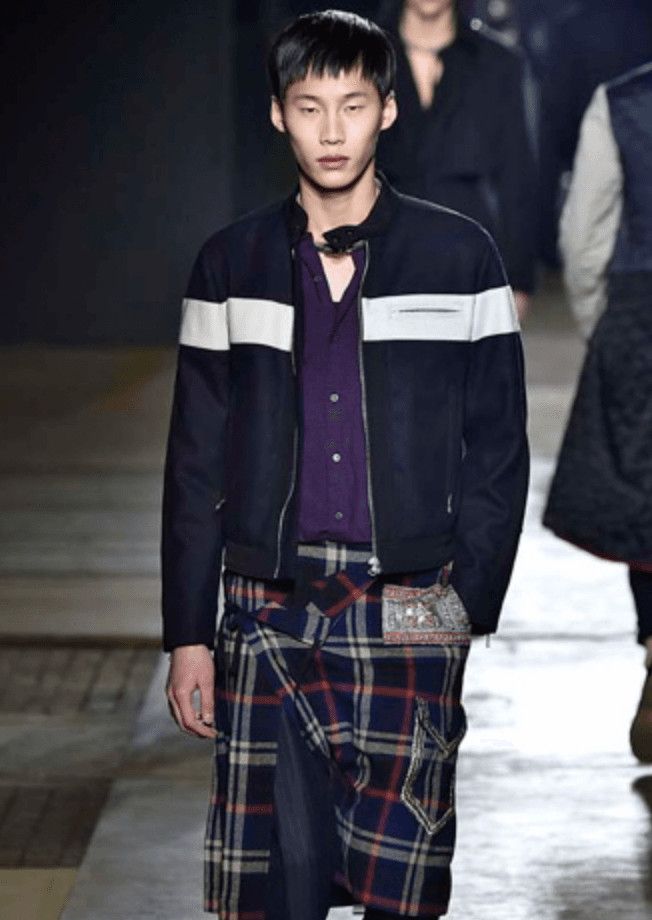 Dries Van Noten AW2015 Dries Van Noten Reversible Beige & Navy Bomber Jacket Size US M / EU 48-50 / 2 - 3 Thumbnail