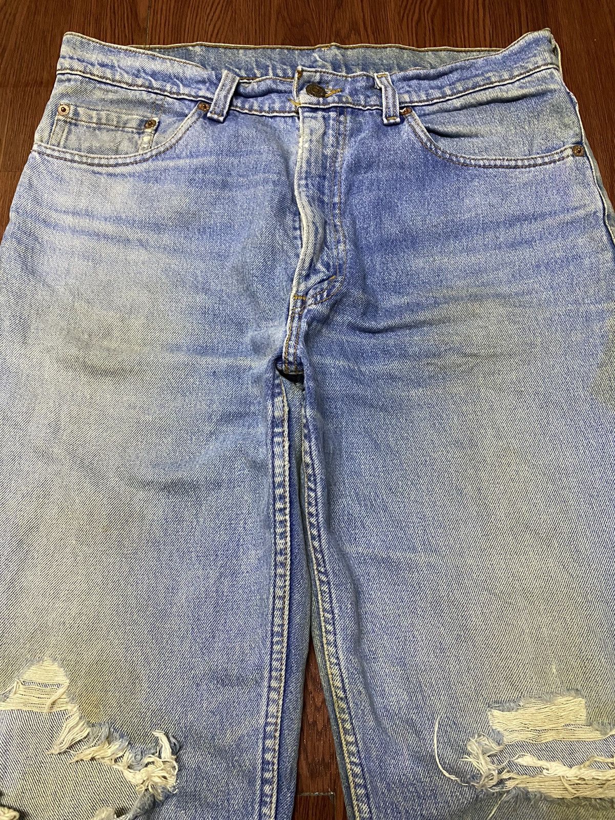 Levi's Vintage Clothing Vintage Levis515 Grunge Style Distressed Loose Jeans Size US 33 - 3 Thumbnail