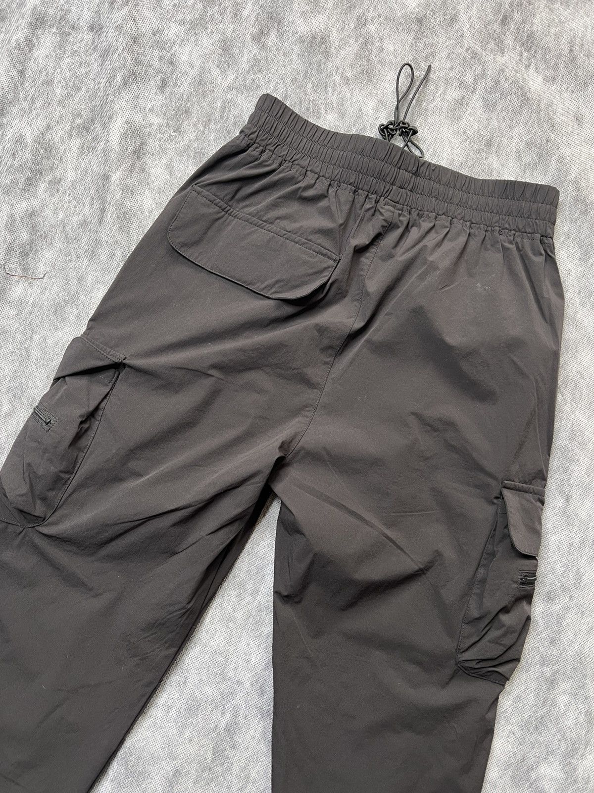 Represent Clo. Represent 247 nylon pants Size US 27 - 6 Thumbnail