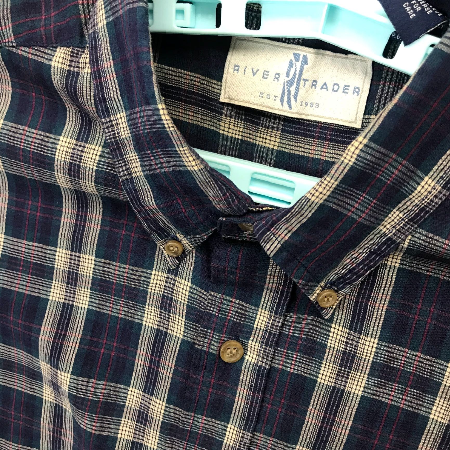 Vintage River Trader Shirt Mens Large Blue Grey Plaid Button-Up Long Sleeve Cap Down Collared Casual, All Seasons, Cotton Blend, Button Up Shirt Size US L / EU 52-54 / 3 - 2 Thumbnail