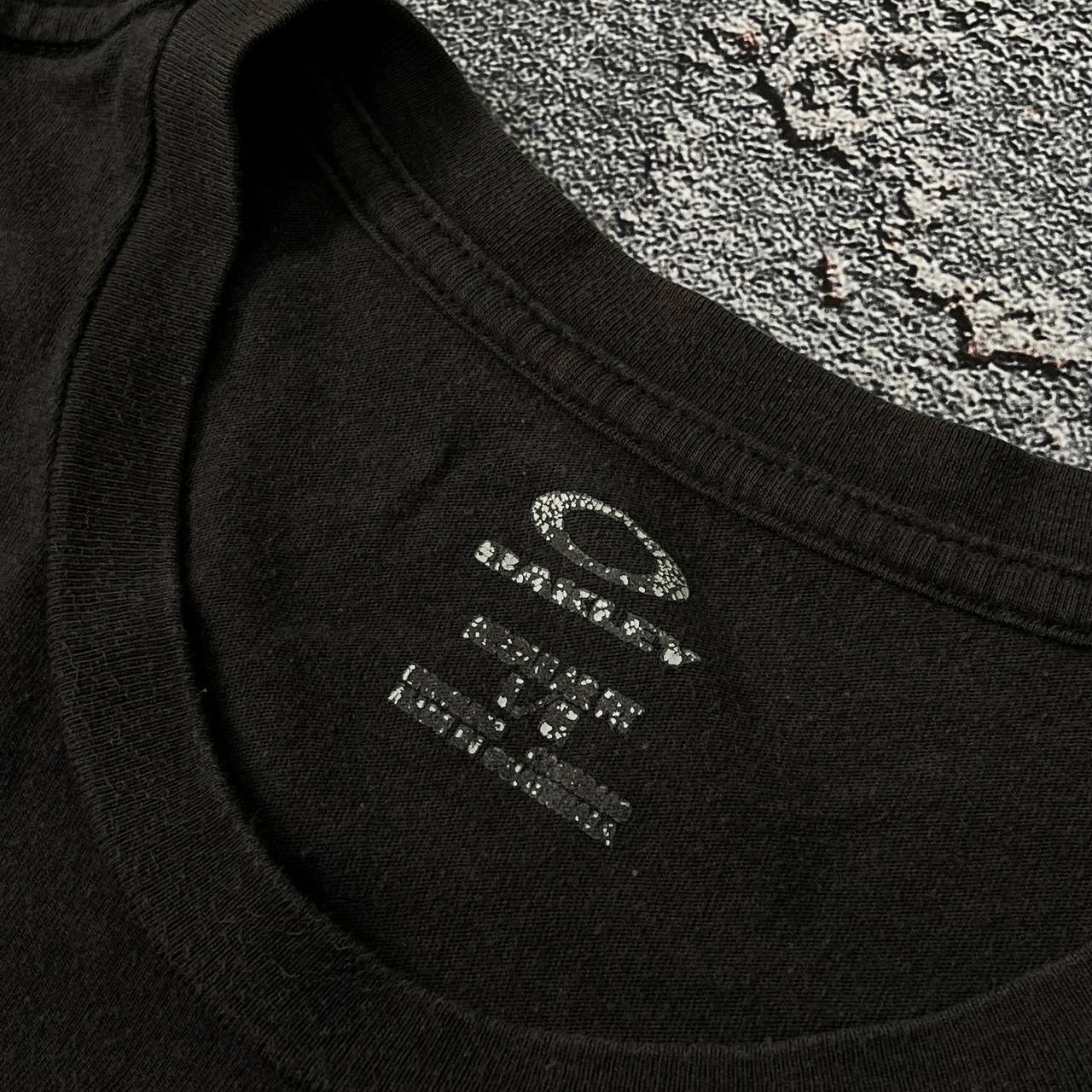 Oakley Vintage Black Oakley Big Logo Gorpcore T-Shirt Size US L / EU 52-54 / 3 - 4 Thumbnail