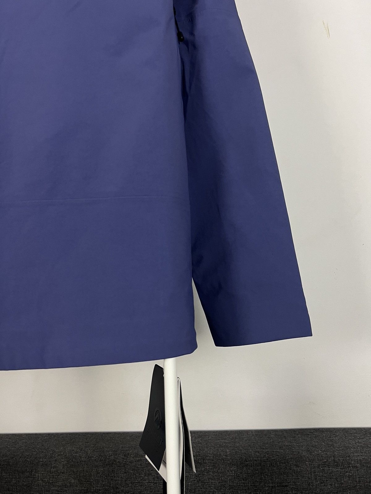 Goretex × The North Face Men's Mountain Trekking Jacket with Membrane The North Face Summit Torre Egger Futurelight Jacket Size US S / EU 44-46 / 1 - 15 Thumbnail