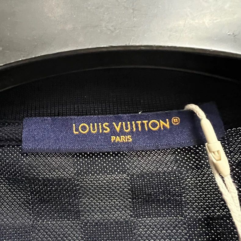 Louis Vuitton Louis Vuitton 24 black checkered embroidered logo knit sho Size US L / EU 52-54 / 3 - 2 Thumbnail