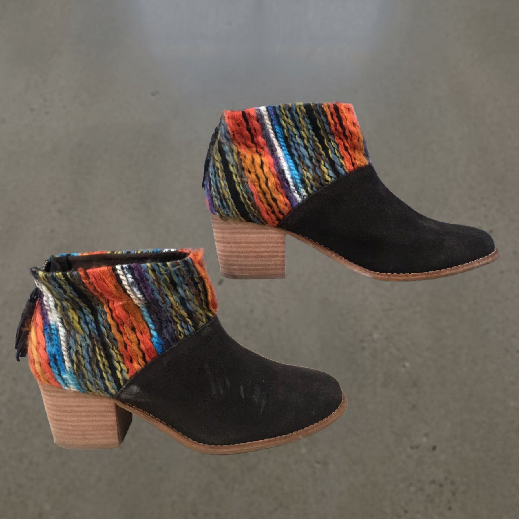 Toms Toms Boots Womens 8 Leila Ankle Booties Brown Suede Tasseled Zip Block Heel Size US 8 / IT 38 - 1 Thumbnail