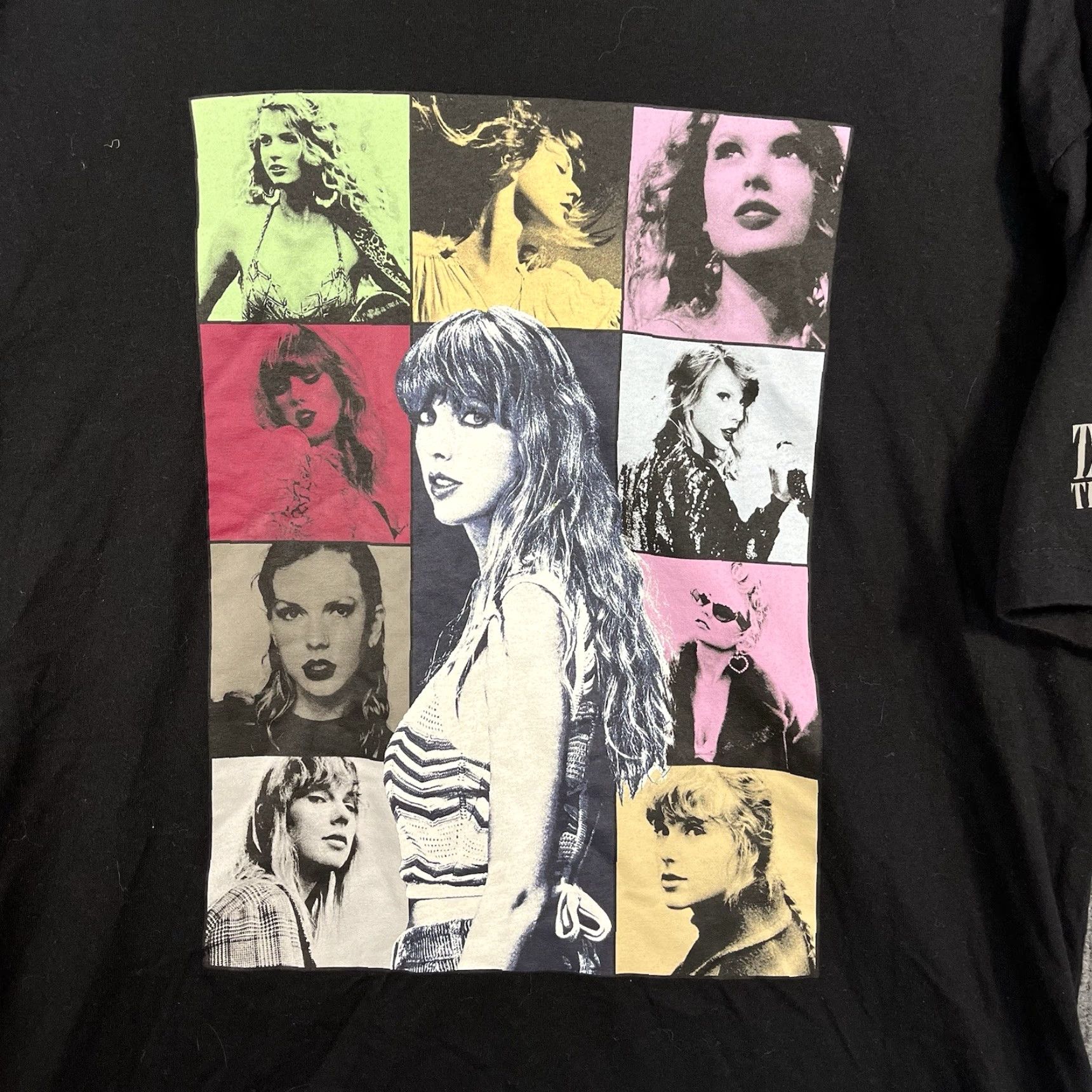 Vintage Taylor Swift The Eras Tour US Dates Official Concert Merch Black T-shirt Small Size S / US 4 / IT 40 - 2 Thumbnail