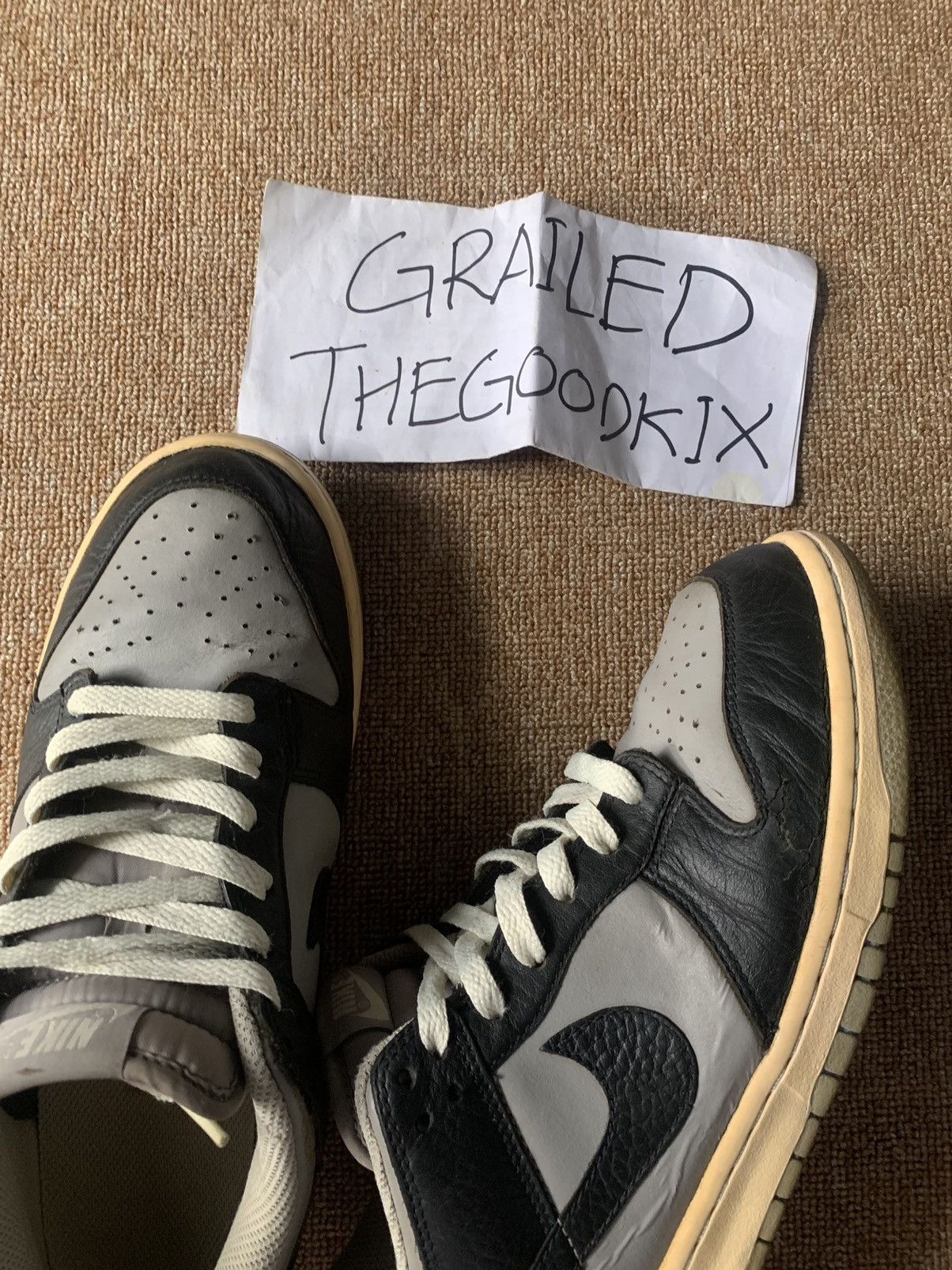 Nike Nike Dunk Low Medium Grey Black 2011 aka Cashmere Size US 9.5 / EU 42-43 - 10 Thumbnail