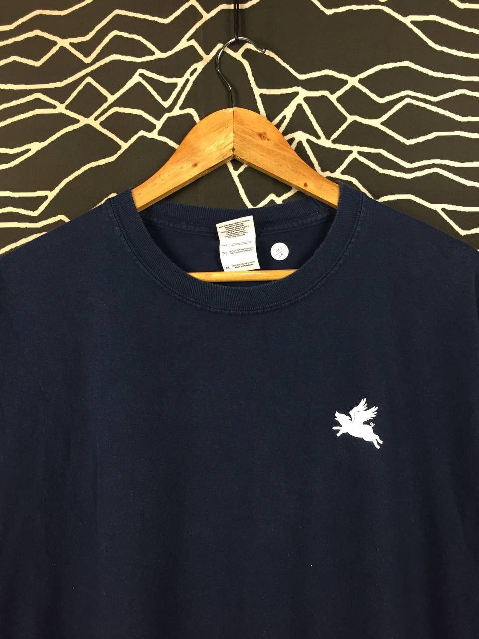 Vintage New Pig Corp Where Pigs Fly Industrial Workwear Promo Tee Size US XL / EU 56 / 4 - 3 Thumbnail
