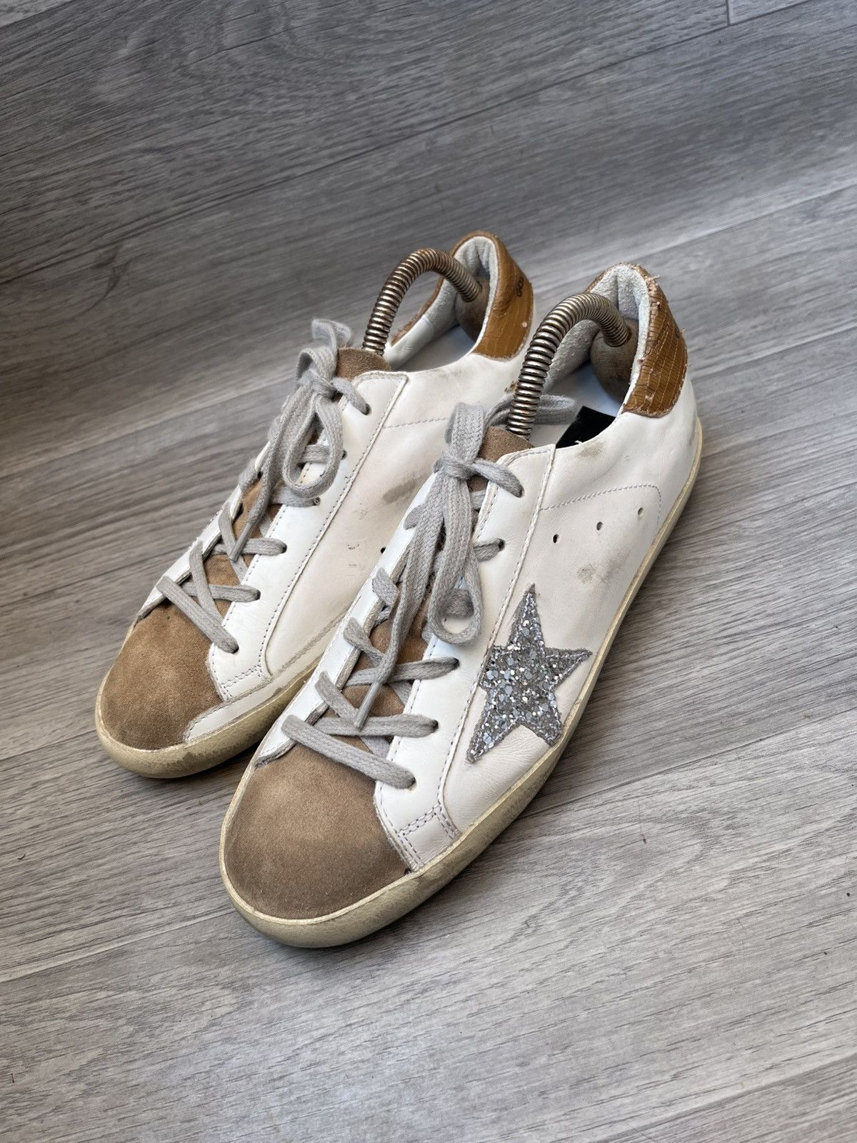 Golden Goose Golden goose superstar low-top distressed sneakers Size US 9 / IT 39 - 2 Thumbnail