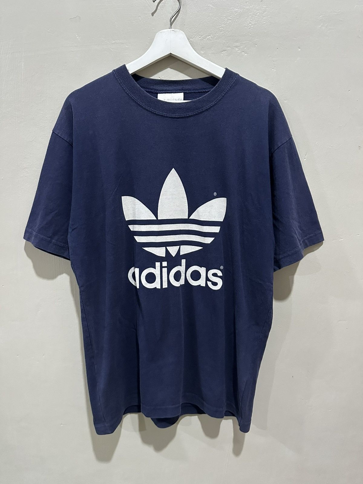 Adidas Adidas Big Logo x Tshirt Size US M / EU 48-50 / 2 - 1 Thumbnail