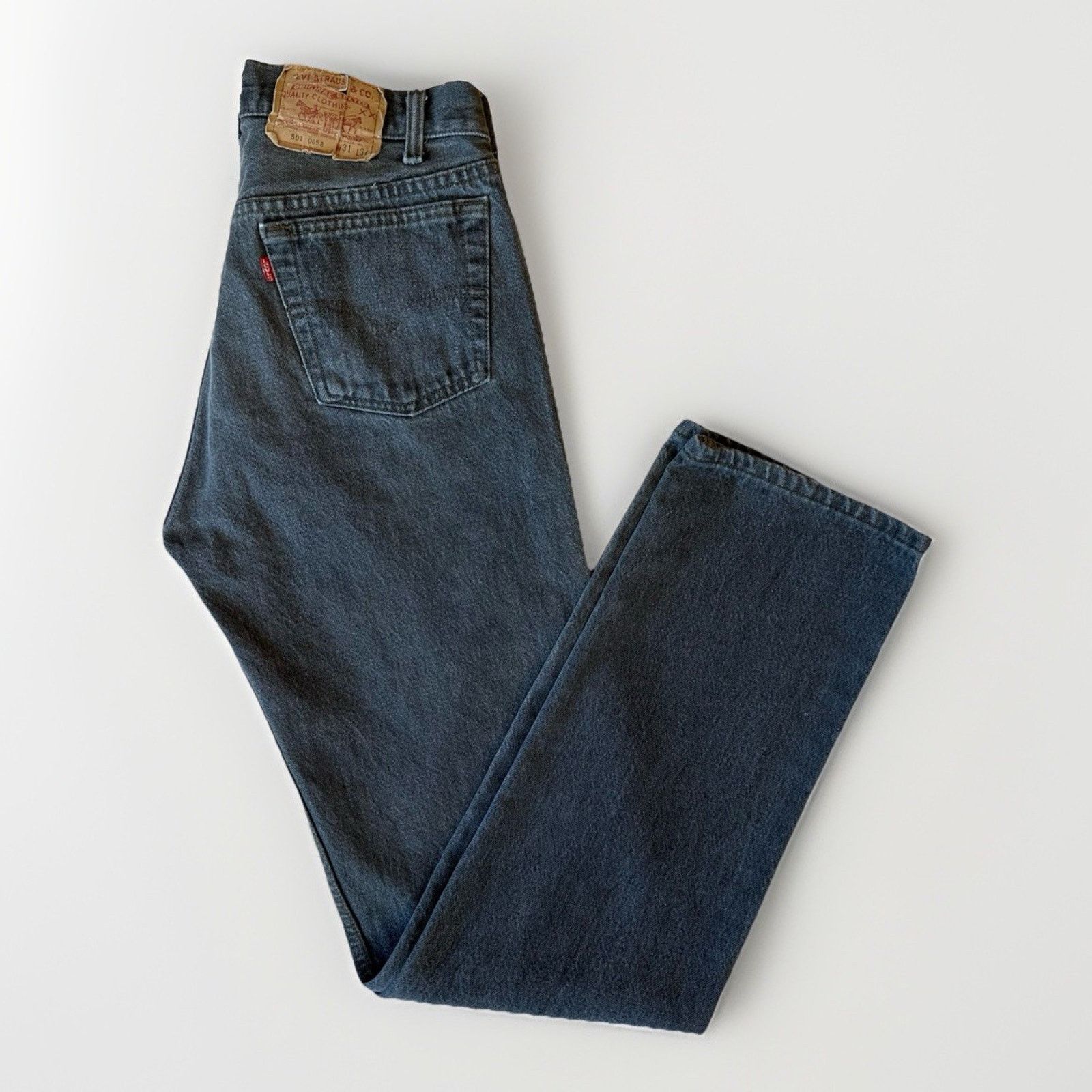 Levi's × Vintage Vintage Levis 501 Jeans 29 Black 80s Made in USA Workwear Size US 29 - 1 Thumbnail