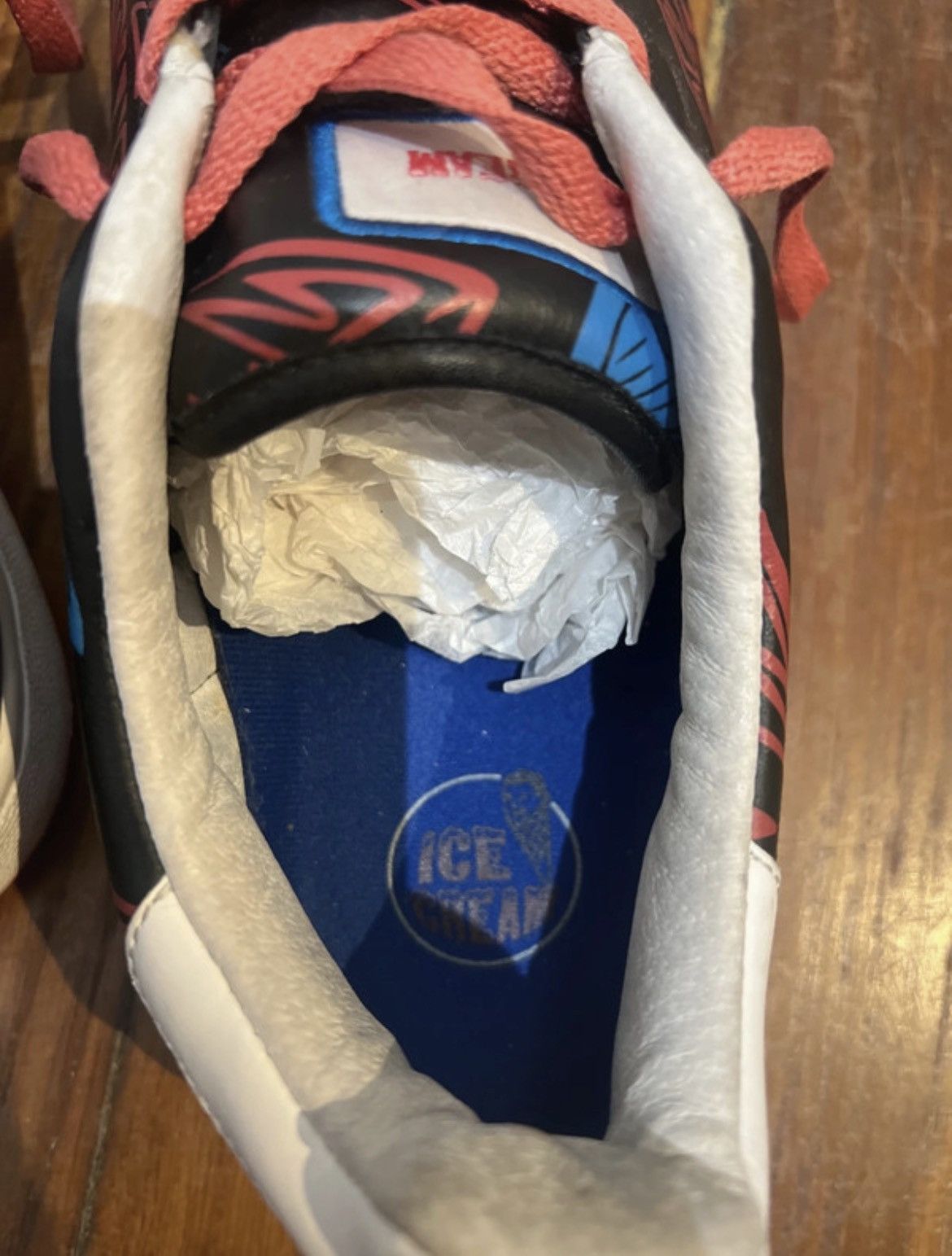 Icecream × Reebok Icecream Boutique Diamond and Dollars (Pharrell Shoes) Size US 9 / EU 42 - 7 Thumbnail