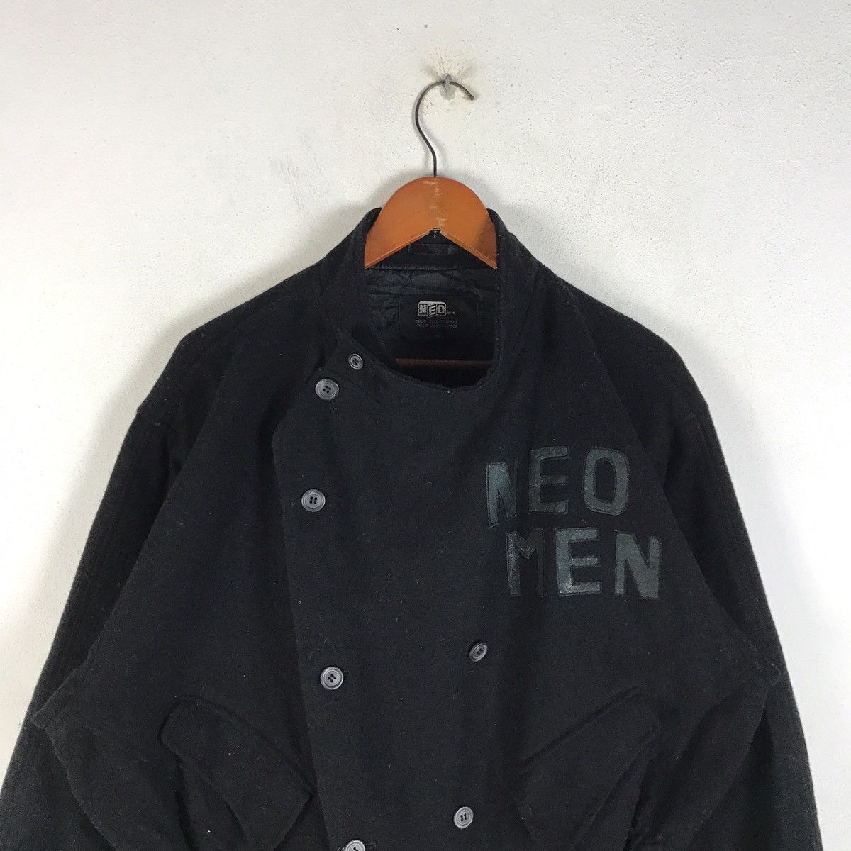 Issey Miyake Avant-Garde ‘NEO MEN’ Asymmetrical Black Batwing Boxy Jacket Size US M / EU 48-50 / 2 - 6 Thumbnail