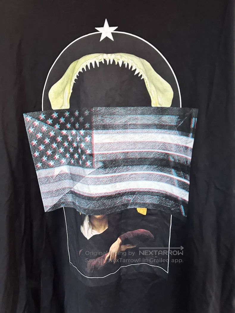 Givenchy Givenchy Virgin Mary national flag shark patchwork T-shirt Size US L / EU 52-54 / 3 - 2 Thumbnail