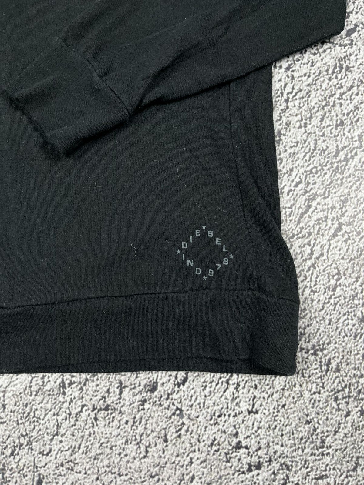 Diesel Vintage Y2K Diesel logo asymmetric Sweatshirt streetwear S Size US S / EU 44-46 / 1 - 4 Thumbnail