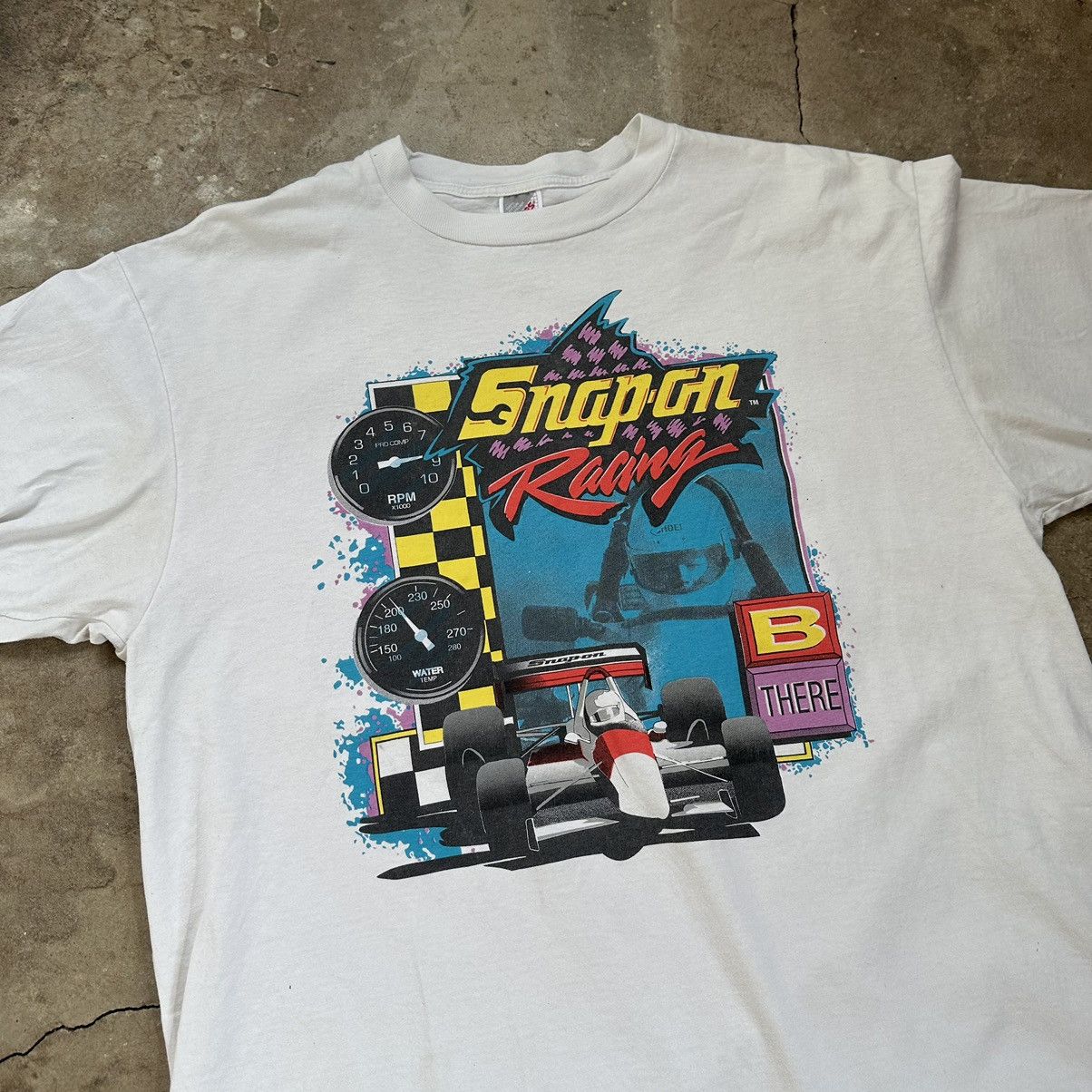 NASCAR Vintage Sun Faded Thrashed Snap On Racing T-Shirt Tee XXL Size US XXL / EU 58 / 5 - 2 Thumbnail