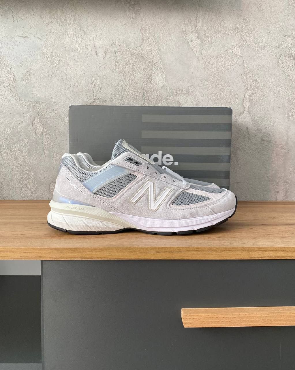 New Balance 990v5 „Nimbus Cloud
