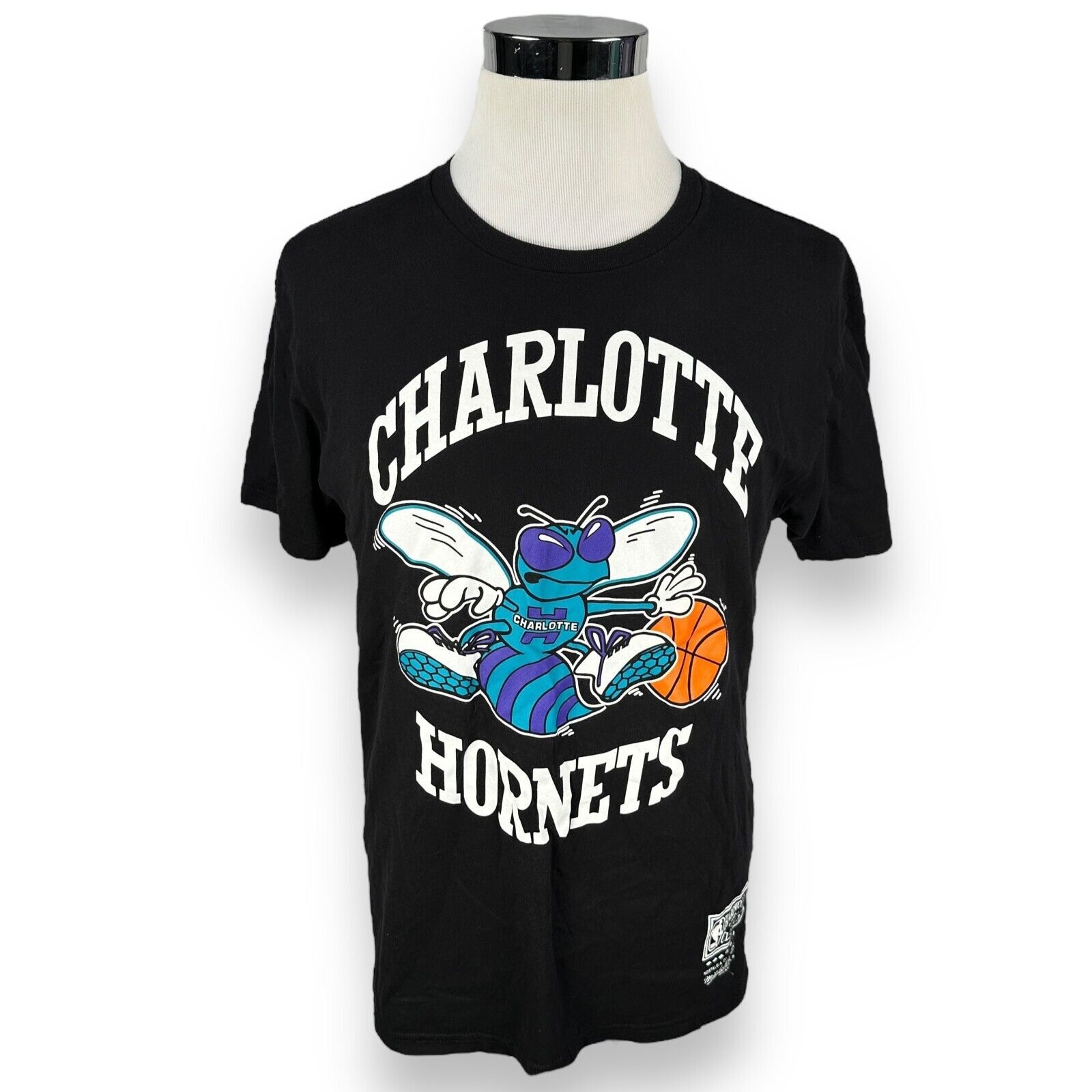 Mitchell & Ness Charlotte Hornets Mitchell & Ness T-Shirt Throwback Men’ L Size US L / EU 52-54 / 3 - 1 Thumbnail