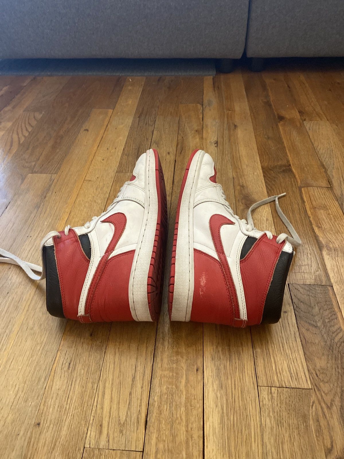 Jordan Brand Jordan 1 Size US 8 / EU 41 - 4 Thumbnail