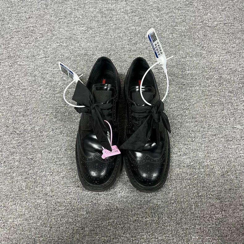 Prada Prada Black Brogue Shoes with Bow-2506 Size US 8 / IT 38 - 3 Thumbnail