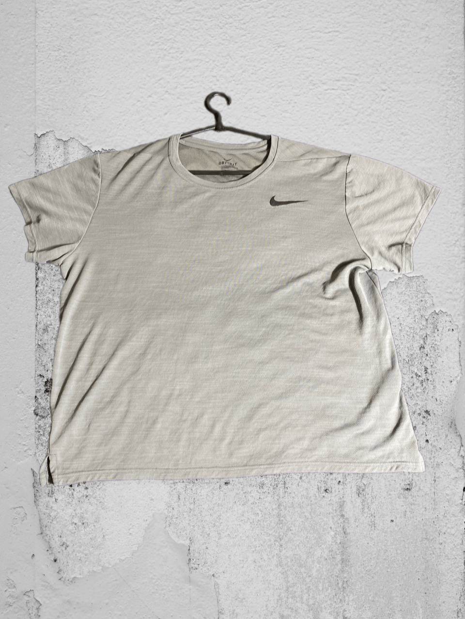 Nike × Vintage 90s Nike Central Swoosh Vintage Y2K Oversized Retro T-Shirt Size US M / EU 48-50 / 2 - 1 Thumbnail