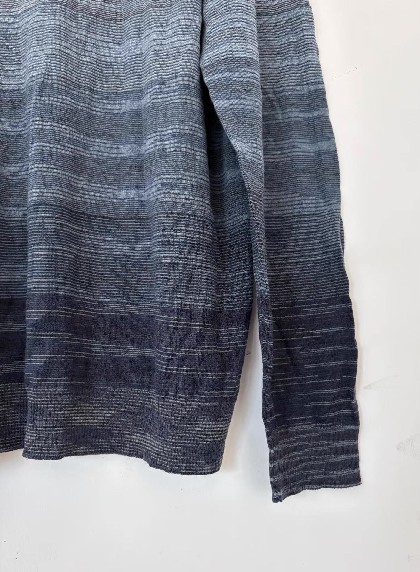 Missoni Missoni Men's Wool Wave Knit Sweater Ｑ21 Size US L / EU 52-54 / 3 - 5 Thumbnail