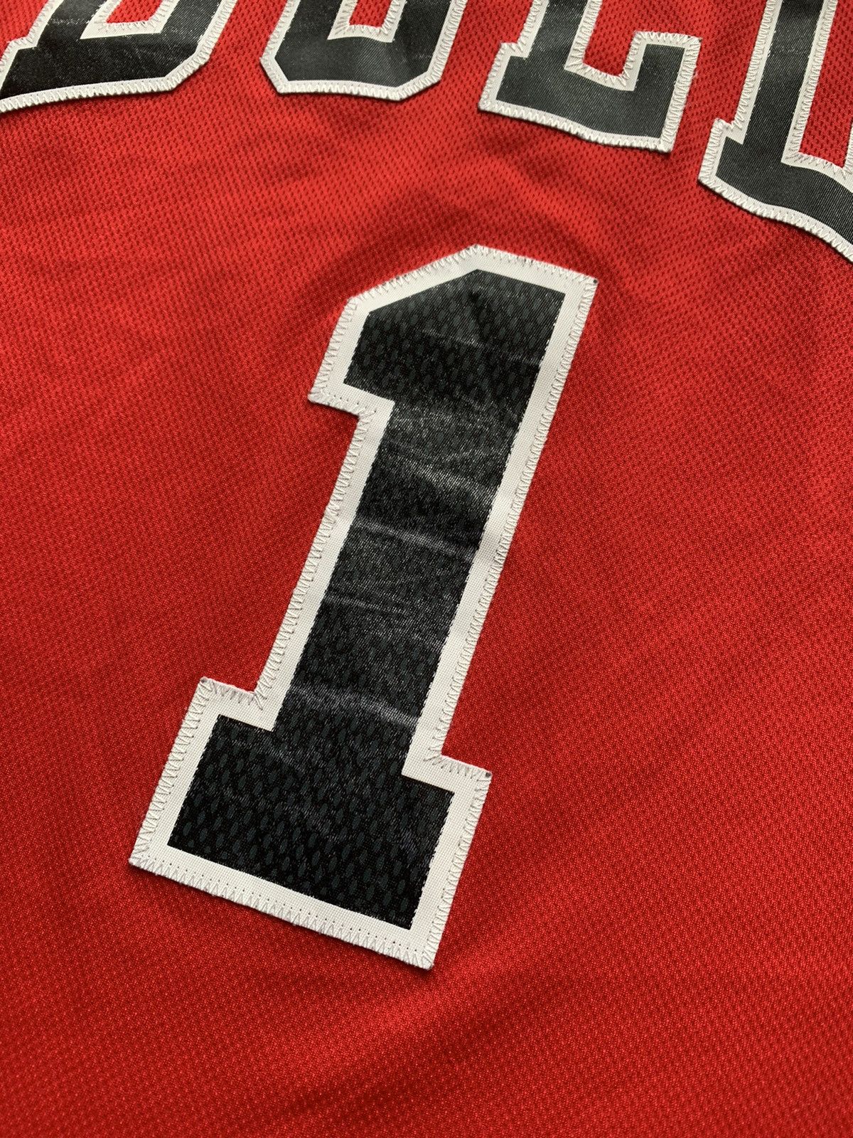 Adidas × NBA 🔥CHICAGO BULLS 2012 DERRICK ROSE #1 ADIDAS NBA JERSEY Size US M / EU 48-50 / 2 - 8 Thumbnail
