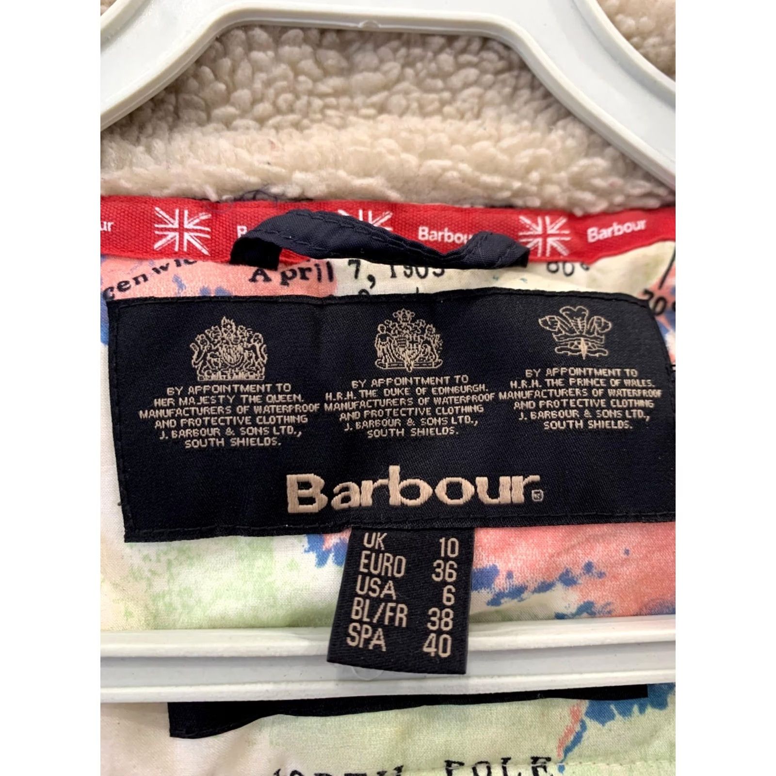 Barbour Barbour Jacket Women’s Navy Belted FibreDown Waxed Cotton Quilted 6 Size M / US 6-8 / IT 42-44 - 4 Thumbnail