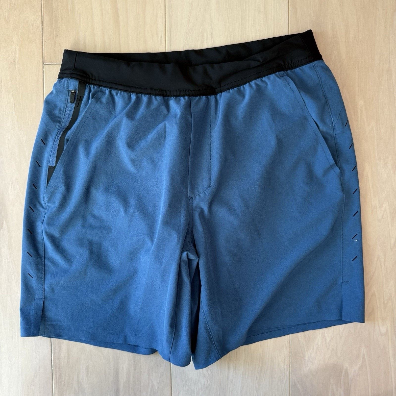 Ten Thousand Ten Thousand Interval Shorts Blue Workout Comfy Athleisure Size US 28 / EU 44 - 3 Thumbnail