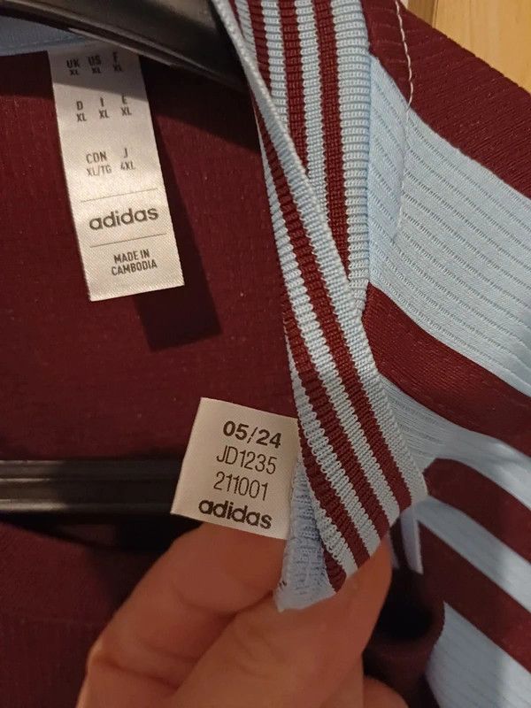Adidas Adidas Aston Villa 2024/25 home shirt Size US XL / EU 56 / 4 - 14 Thumbnail